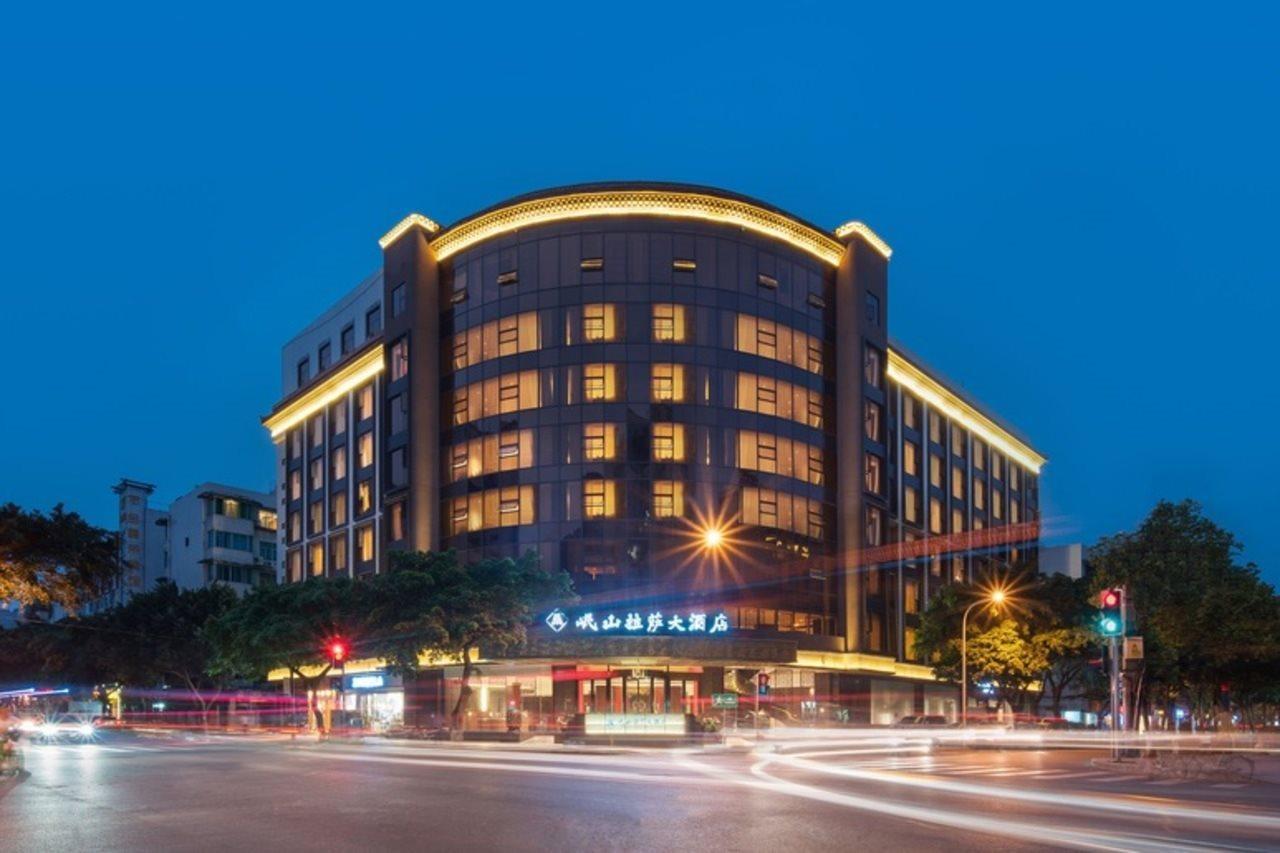 Minshan Lhasa Grand Hotel Ченду Екстер'єр фото