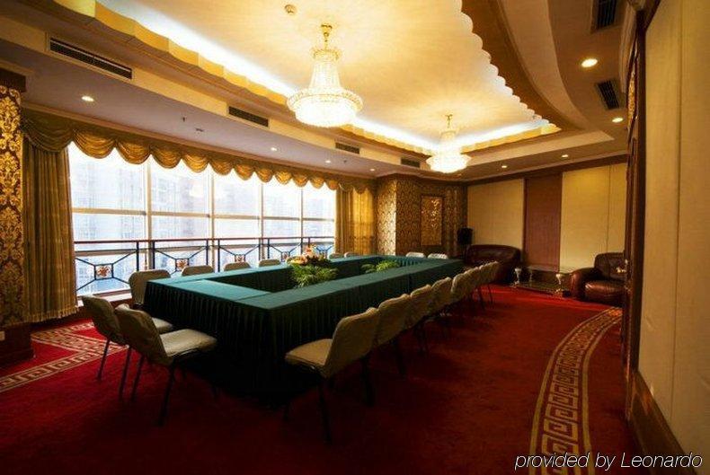 Minshan Lhasa Grand Hotel Ченду Зручності фото